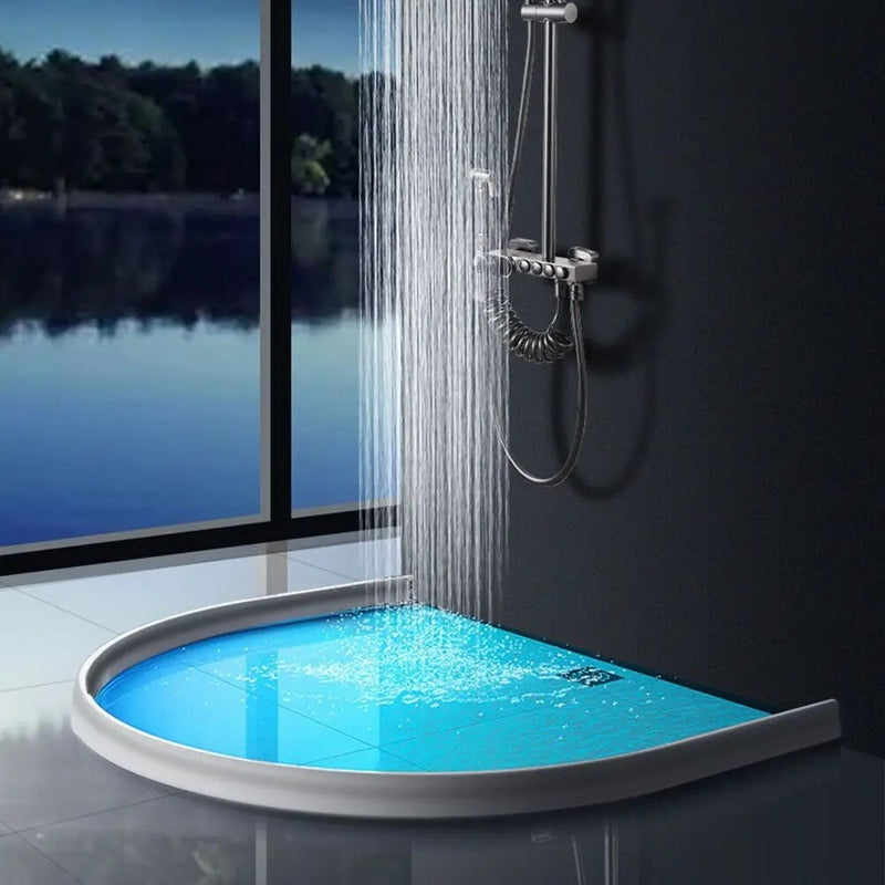 Homezie.de-Aqua Guard - Siliconen Douchedrempel - €19-Homezie Duschbarriere | Silikonabdichtung | Schutz vor Wasserüberlauf in der Dusche