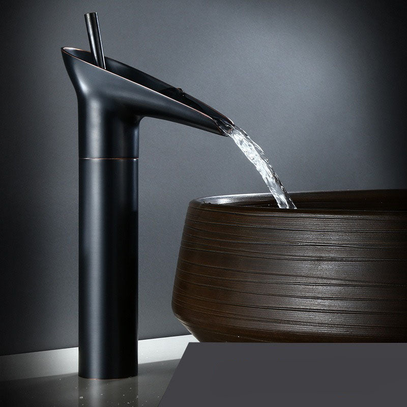 Homezie.de-Homezie Badezimmerarmatur | Antikes Design | Luxuriöse Wasserfall-Optik