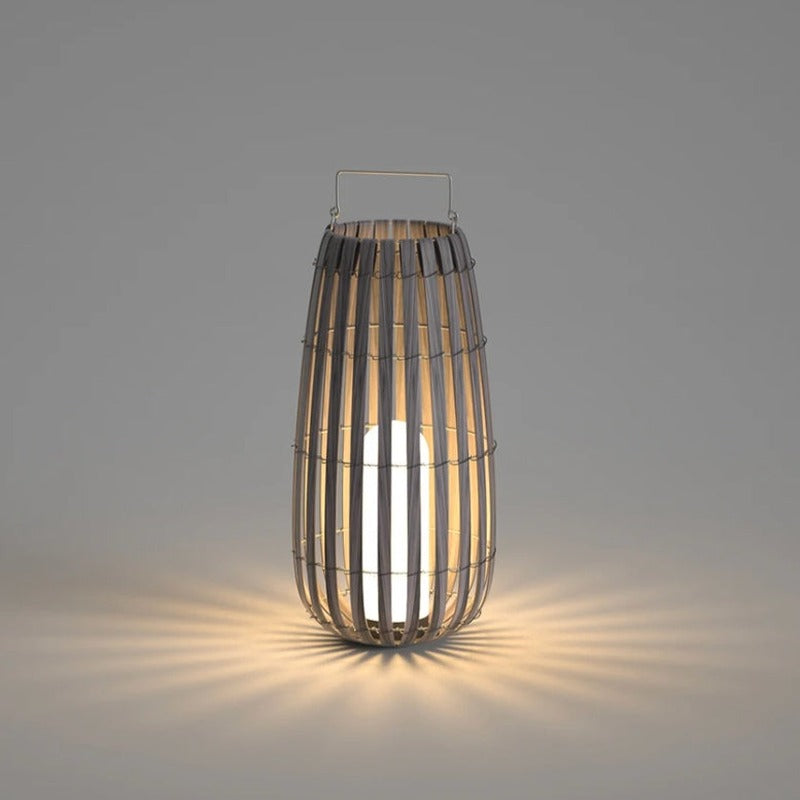 Homezie.de-Homezie Gartenbeleuchtung | Rattan-Design | Elegante Außenbeleuchtung mit LED