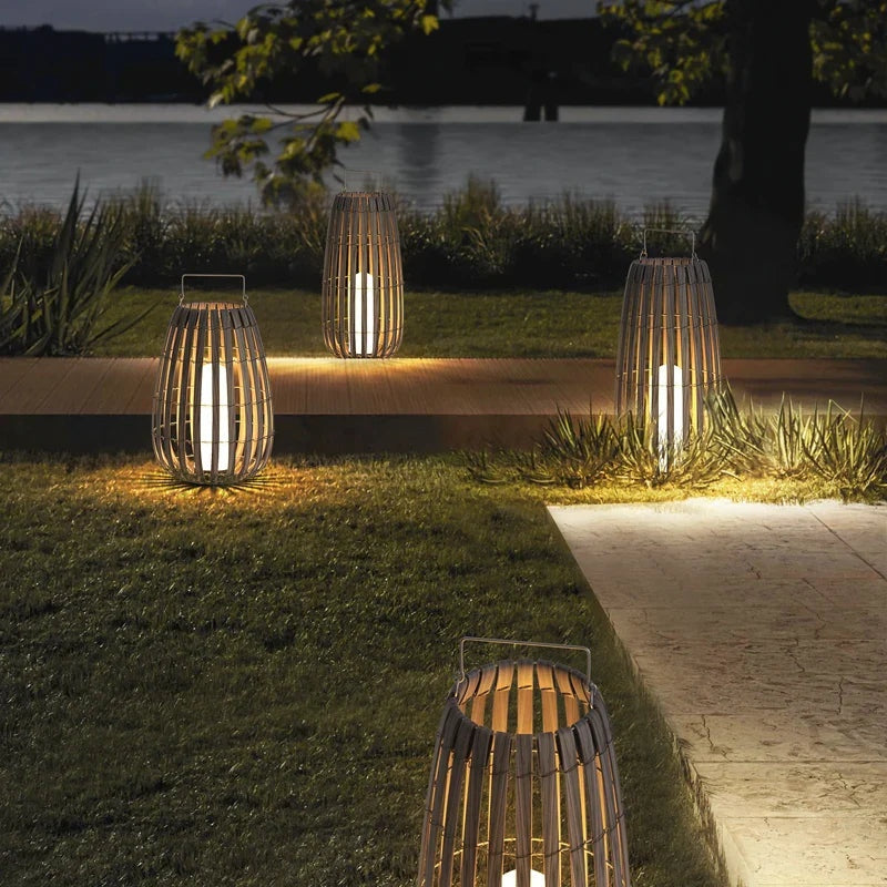 Homezie.de-Homezie Gartenbeleuchtung | Rattan-Design | Elegante Außenbeleuchtung mit LED