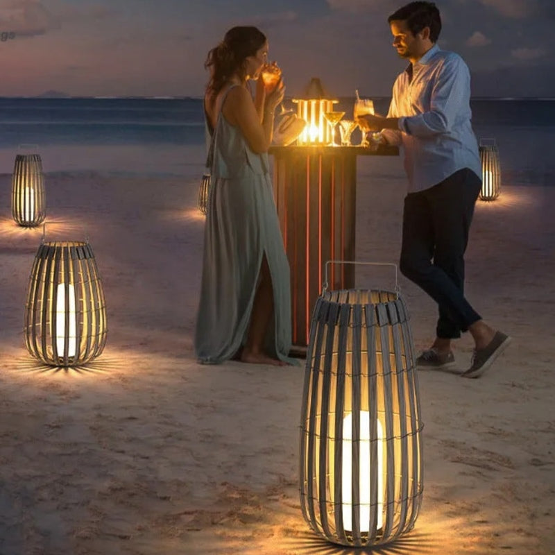 Homezie.de-Homezie Gartenbeleuchtung | Rattan-Design | Elegante Außenbeleuchtung mit LED